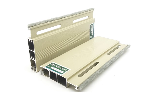 cua-cuon-stardoor-std10-nan-day-den-1-2mm